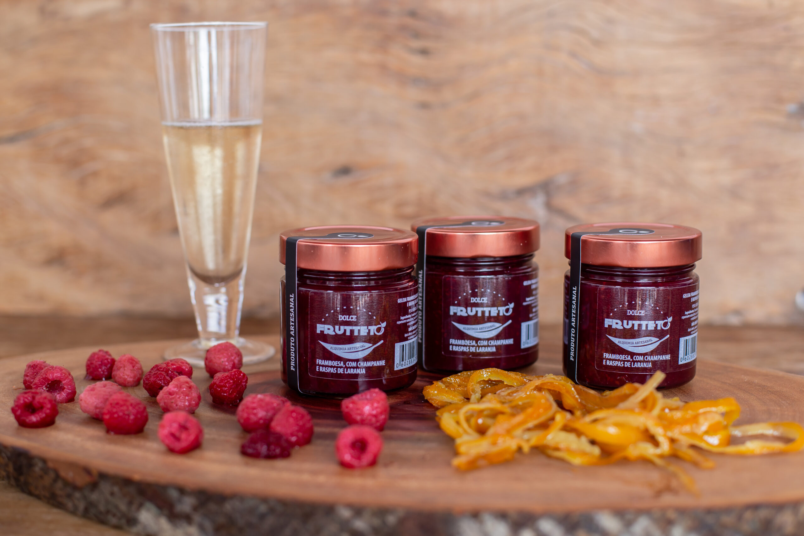 Dolce Frutteto Framboesa com Champanhe e raspas de laranja