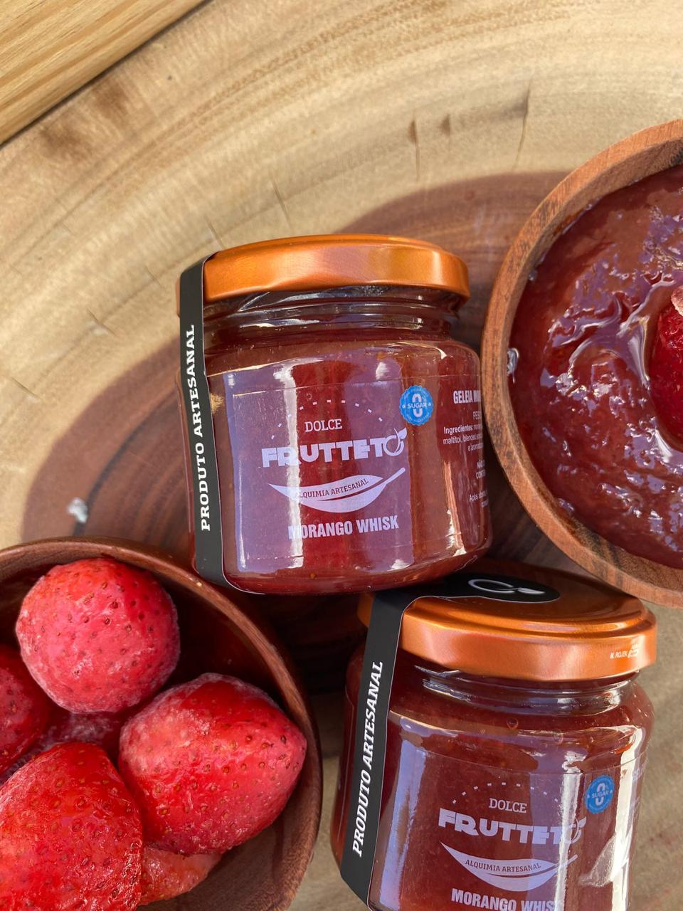 Dolce Frutteto Morango ao Wisk Zero adição de açúcar